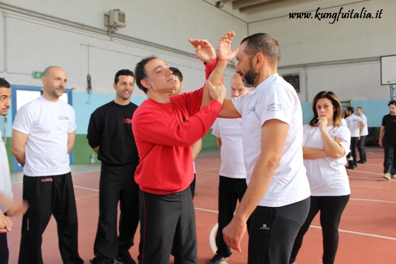 Kung Fu Academy di Sifu Mezzone Scuola di Wing Chun Difesa Personale Ving Tjun Tsun Caserta Frosinone San Severo Foggia Corato (1)